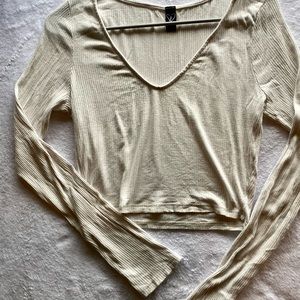 Off-white Long Sleeve Tee